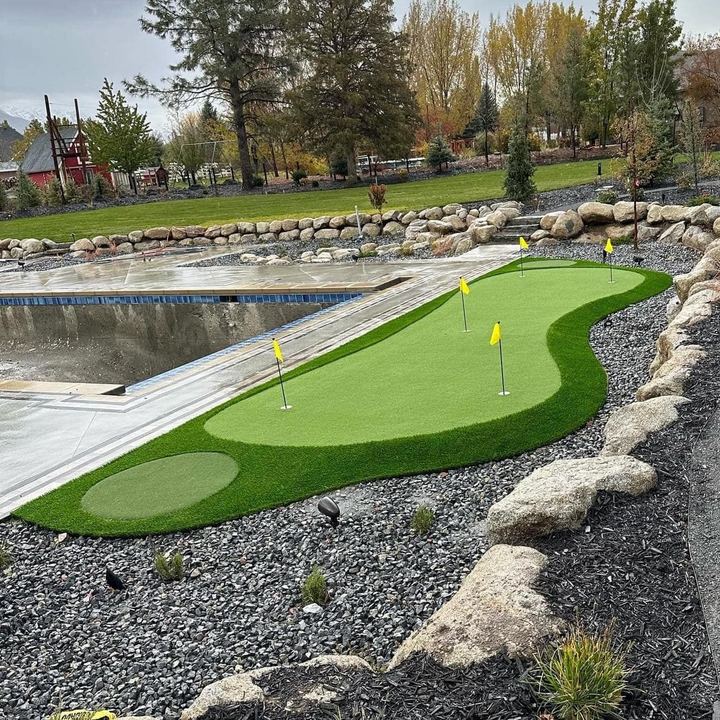 EverBlade Designs turf installation — photo 7